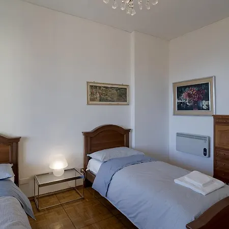 Portosole Roomy Garden Flat サンレモ