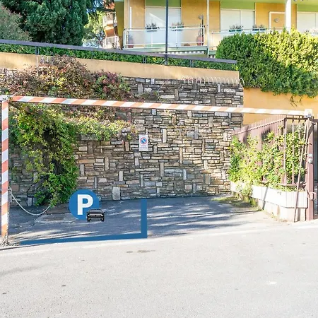 Portosole Roomy Garden Flat *
