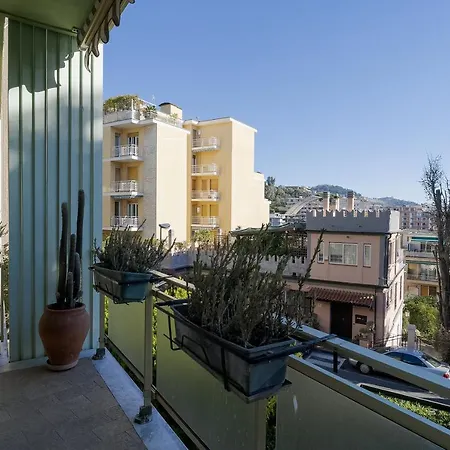 Apartmán Portosole Roomy Garden Flat *